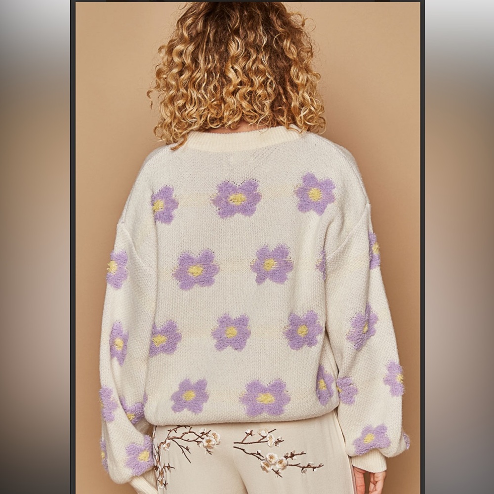 292 LAST ONE ☀️Pretty POL daisy pattern sweater - Picture 3 of 5
